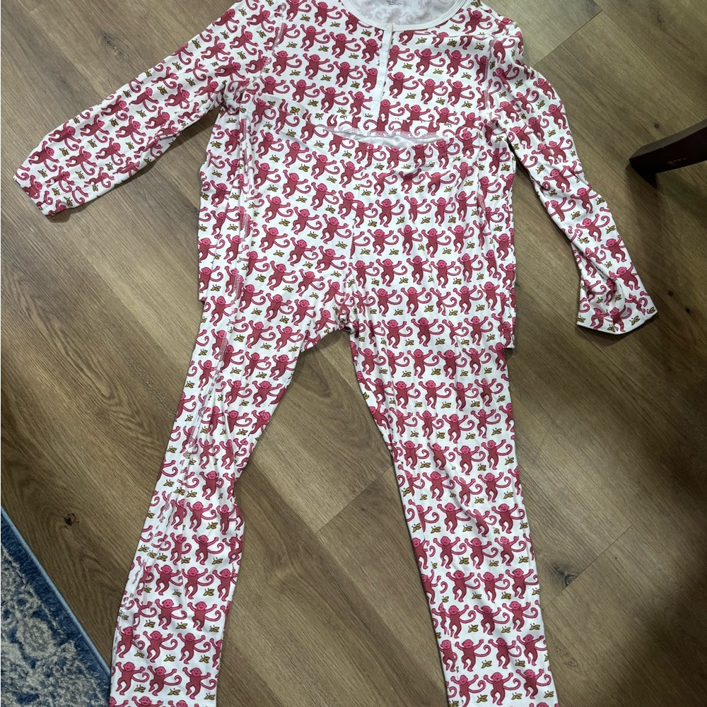 Roller Rabbit Pajama Set